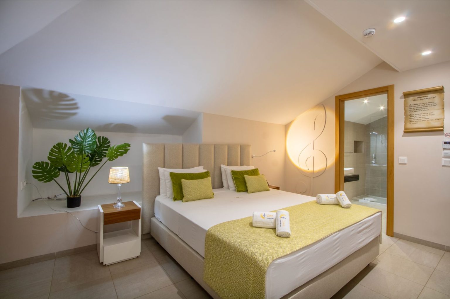 WhatsApp Image 2025-04-24 at 10.37.19 (1)